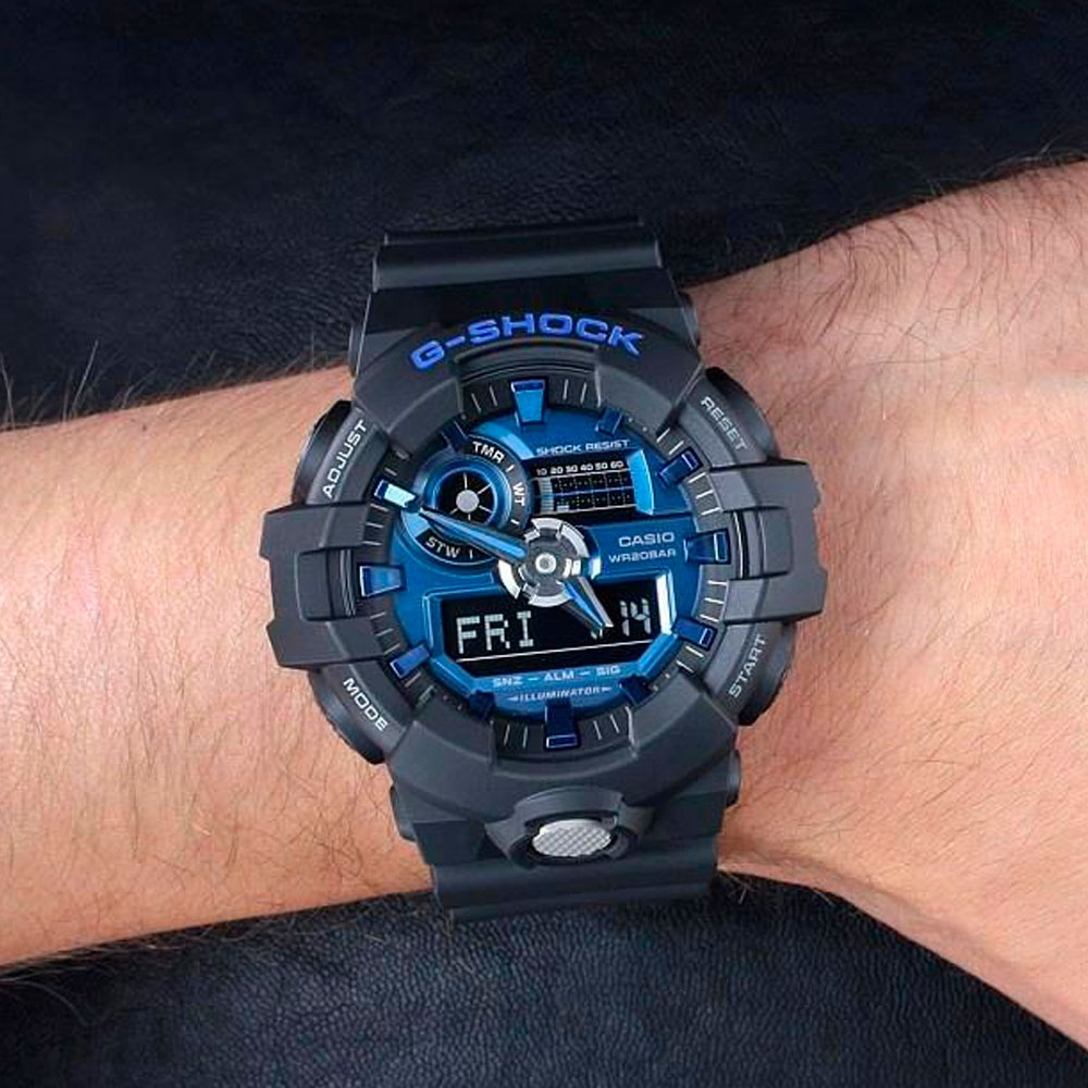 Японские наручные часы мужские Casio G-SHOCK GA-710-1A2 с хронографом | Casio 