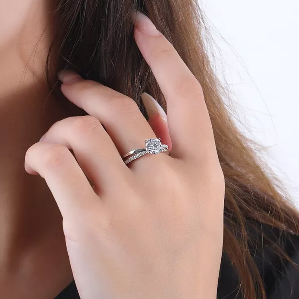 Кольцо Hebe Moissanite Ring K299K | HEBE 